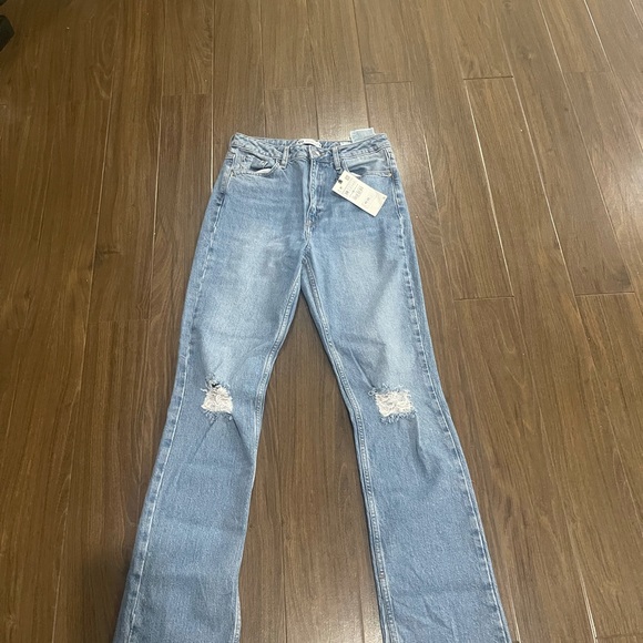 Zara high rise stretch ripped Jeans - Picture 12 of 15